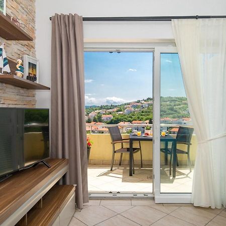 Apartman Jelena Vrbnik Exteriör bild