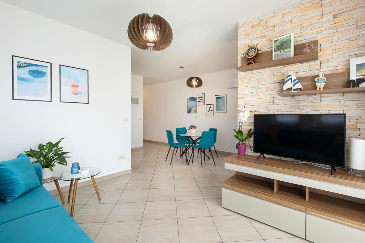 Apartman Jelena Vrbnik Exteriör bild