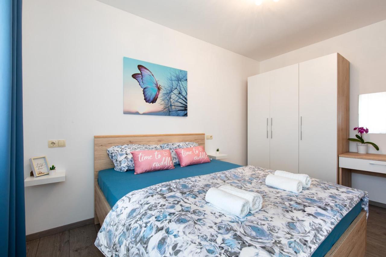 Apartman Jelena Vrbnik Exteriör bild