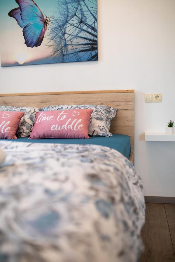 Apartman Jelena Vrbnik Exteriör bild